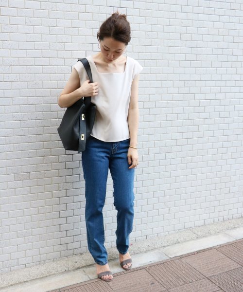 VIOLAd'ORO（ヴィオラドーロ）の「【WEB限定】VIOLA d'OROショルダーバッグ（ショルダーバッグ・レディース・ブラック/ベージュ・FREE）」の3枚目の写真