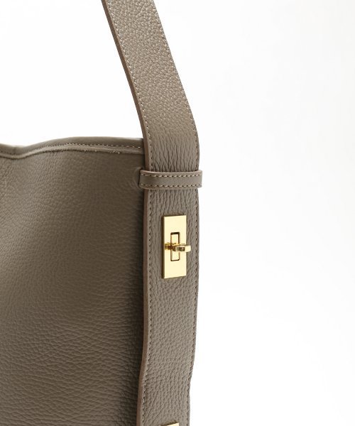 VIOLAd'ORO（ヴィオラドーロ）の「【WEB限定】VIOLA d'OROショルダーバッグ（ショルダーバッグ・レディース・ブラック/ベージュ・FREE）」の18枚目の写真