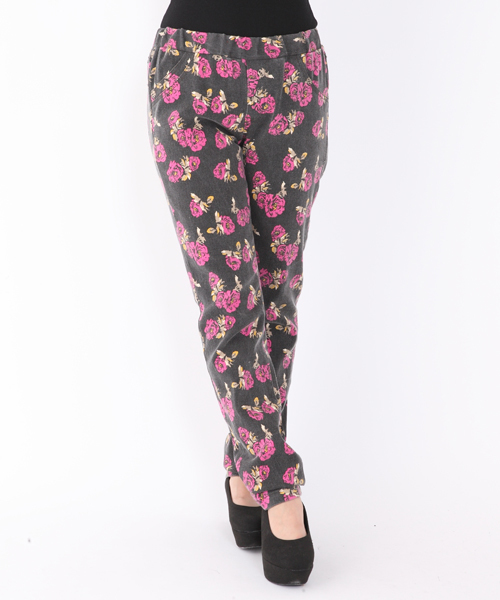 Kastane（カスタネ）の「スキニーパンツ（その他パンツ・レディース・インディゴブルー/ケミカルウォッシュ/ターコイズブルー/レッド/サンドベージュ/ブラック/イエロー/ベージュ/ピンク/ブルー/アニマル/その他1・SMALL/MEDIUM）」の11枚目の写真