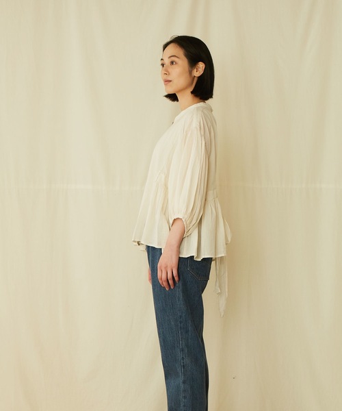 IKKUNA puff-sleeve blouse ブラウス