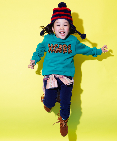 X-girl Stages（エックスガールステージス）の「PATCHED CREW SWEAT （4T～7T）（スウェット・キッズ・ブラック/アッシュ/グリーン/ピンク・4T/5T/6T/7T）」の10枚目の写真