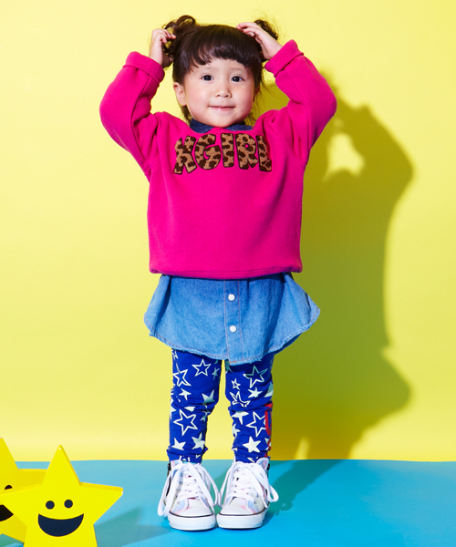 X-girl Stages（エックスガールステージス）の「PATCHED CREW SWEAT （4T～7T）（スウェット・キッズ・ブラック/アッシュ/グリーン/ピンク・4T/5T/6T/7T）」の11枚目の写真