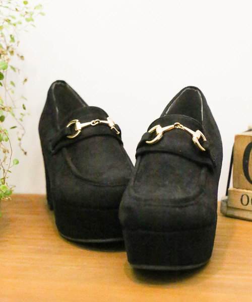 WEGO（ウィゴー）の「WEGO/ビット付きボリュームローファー（ローファー・レディース・ブラック/ブラウン/ブラック系その他・MEDIUM/LARGE）」の2枚目の写真