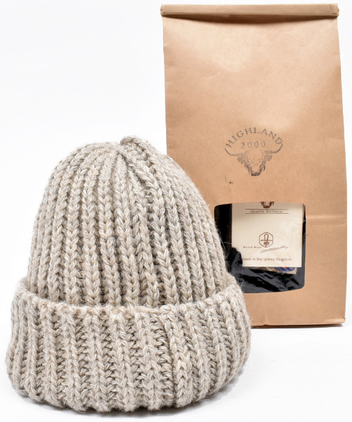 HIGHLAND 2000(ハイランドトゥーサウザンド)の「別注【HIGHLAND 2000 / ハイランド2000】WOOL Rib Bobbycap(ニットキャップ/ビーニー・レディース・チャコールグレー/ライトグレー/ブラック/ネイビー/ブラウン/インディゴブルー/アイボリー/ダークグレー・FREE)」の4枚目の写真
