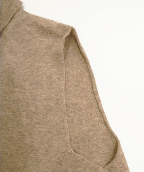 TODAYFUL（トゥデイフル）の「スリーブレスタートルニットドレス