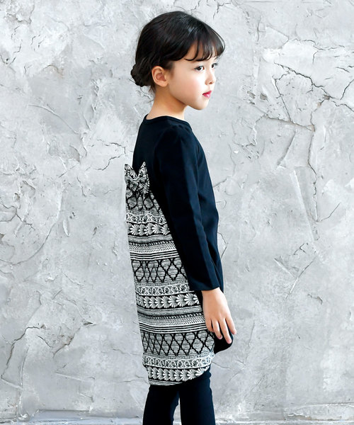 Bee des Bee（ビーデスビー）の「選べる16柄 長袖 Aライン ワンピース（ワンピース・キッズ・その他7/その他12/その他14/その他15/その他3/その他11/その他6/その他10/その他2/その他5/その他8/その他1/その他13/その他9/その他4/その他16・100cm/110cm/120cm/130cm/140cm/150cm）」の17枚目の写真