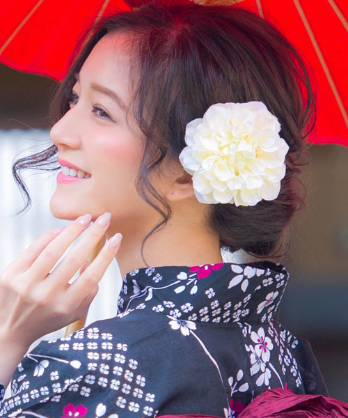 セール ゆかた姿を引き立てる 選べる髪飾り ピンポンマム 浴衣 花 かみ飾り K 和装小物 Dita ディータ のファッション通販 Zozotown