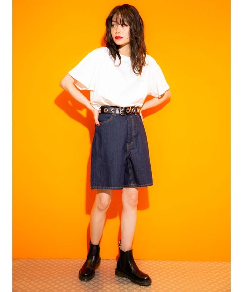 jouetie（ジュエティ）の「ハイウエストデニムショートパンツ（デニムパンツ・レディース・インディゴブルー/ライトブルー・SMALL/MEDIUM）」の17枚目の写真