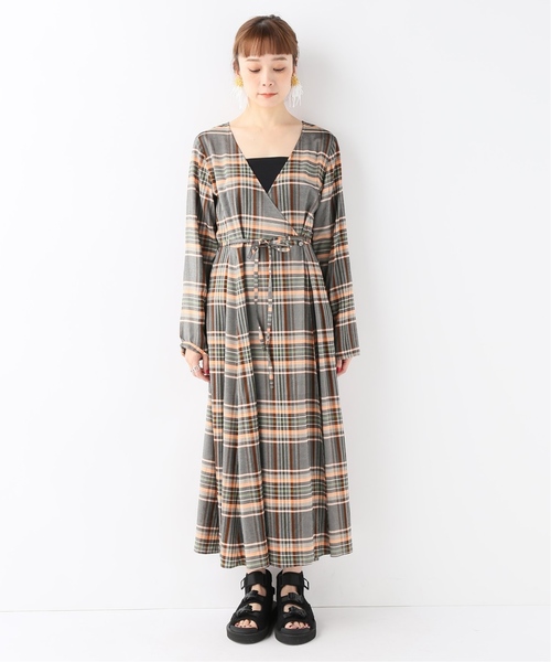 CITYSHOP(シティーショップ)の「カシュクールワンピース(ワンピース・レディース・ネイビー/ブラック・FREE)」の18枚目の写真
