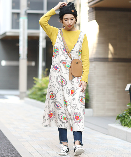 チチカカ（チチカカ）の「ガーランドプリントワンピース（ワンピース・レディース・ネイビー/アイボリー・FREE）」の12枚目の写真