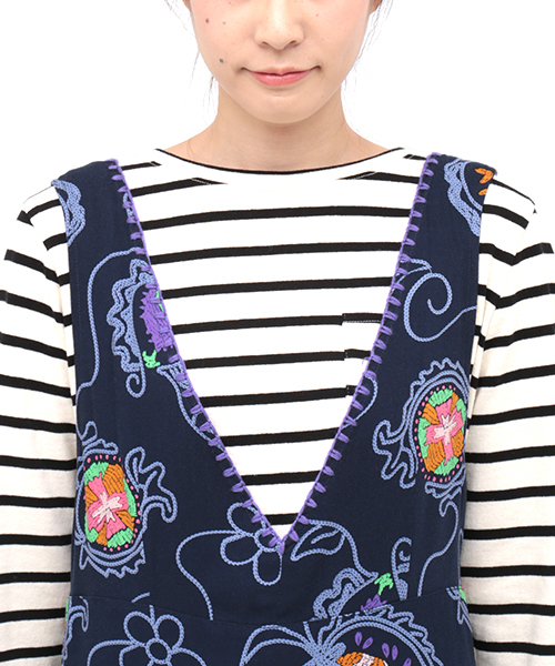 チチカカ（チチカカ）の「ガーランドプリントワンピース（ワンピース・レディース・ネイビー/アイボリー・FREE）」の16枚目の写真