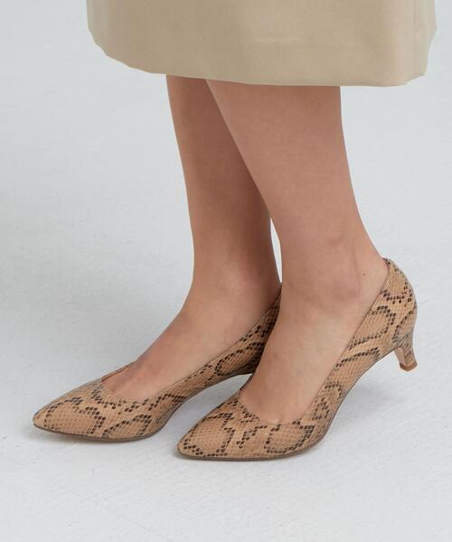 green label relaxing（グリーンレーベルリラクシング）の「◆NO.05 D ポインテッド プレーン パンプス(5cmヒール)（パンプス・レディース・その他1/ネイビー/ブラック/グレー/ベージュ・22cm/25cm/23.5cm/22.5cm/23cm/24cm/24.5cm/25.5cm）」の12枚目の写真