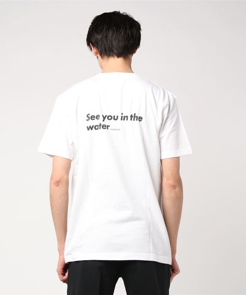 KAGAFURI KAMAKURA(カガフリカマクラ)の「KAGAFURI KAMAKURA(カガフリ カマクラ)JAWSデザインプリント Tシャツ(Tシャツ/カットソー・メンズ・ホワイト/ブラック・S/M/L)」の6枚目の写真