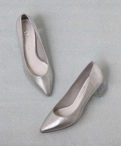 artemis by DIANA（アルテミスバイダイアナ）の「クリアチャンキーヒールポインテッドパンプス（パンプス・レディース・ホワイト/ブラック/シルバー・23.5cm/22.5cm/24.5cm/23.0cm/22.0cm/24.0cm/25.0cm）」の20枚目の写真