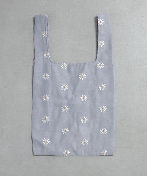 natural couture（ナチュラルクチュール）の「マーガレット刺繍エコバッグ（エコバッグ/サブバッグ・レディース・グレイッシュベージュ/サックスブルー/オレンジ/アイボリー/ブラック/ピンク/レンガ・FREE）」の5枚目の写真