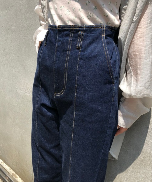one after another NICE CLAUP(ワンアフターアナザーナイスクラップ)の「硫化デニムパンツ(デニムパンツ・レディース・モカ/ベージュ/インディゴブルー/ブルーグレー・SMALL/MEDIUM)」の5枚目の写真