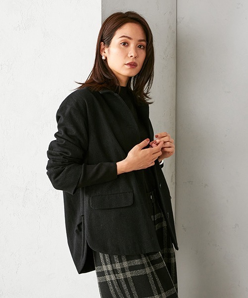 COMME CA ISM(コムサイズム)の「ショートコート(ブルゾン・レディース・ライトグレー/チャコール・LARGE/MEDIUM)」の1枚目の写真