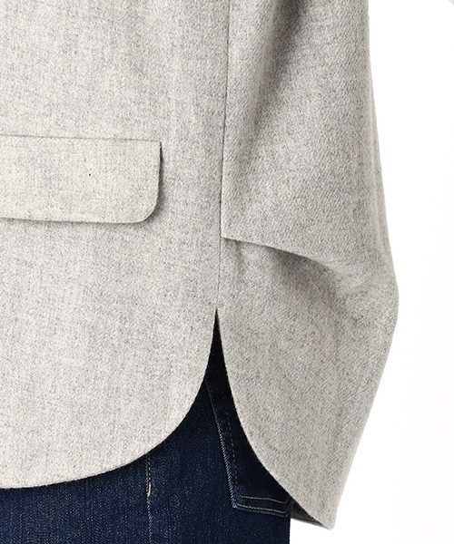 COMME CA ISM(コムサイズム)の「ショートコート(ブルゾン・レディース・ライトグレー/チャコール・LARGE/MEDIUM)」の12枚目の写真