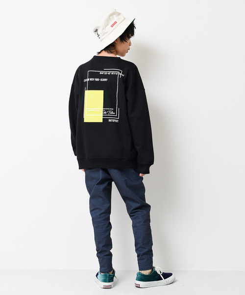 RAT EFFECT（ラットエフェクト）の「【裏起毛】ネオンプリントスーパービッグトレーナー（スウェット・キッズ・チャコールグレー/ライトグレー/ブラック/ベージュ/オフホワイト/カーキ/杢グレー・120/130/140/150/160/170）」の11枚目の写真