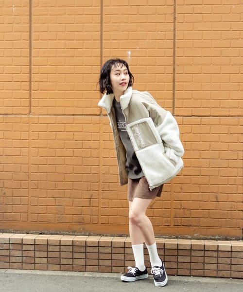 美品❤️ラインストーン❤️Black&White ボアフリースジャケット ブルゾン モンスター エナジー レーシング ジャケット ブルゾン ブルゾン 刺繍