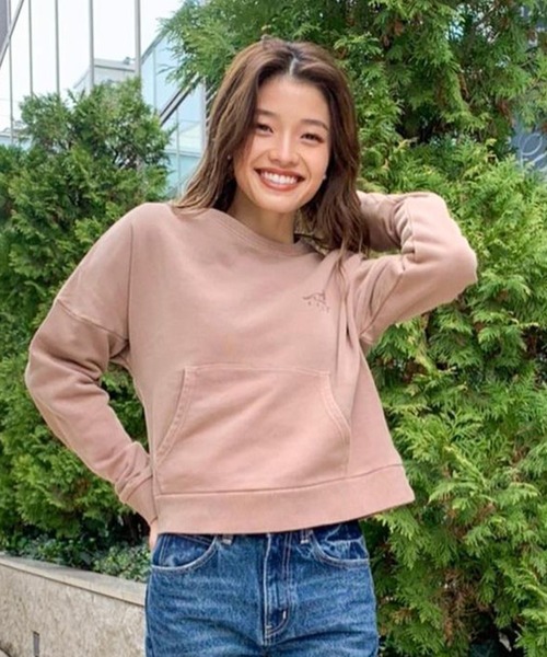 ROXY（ロキシー）の「SUN OVER/ロキシー スウェット トレーナー クロップド ドロップショルダー（スウェット・レディース・ブラウン/ホワイト/グリーン/パープル・SMALL/MEDIUM/LARGE）」の17枚目の写真