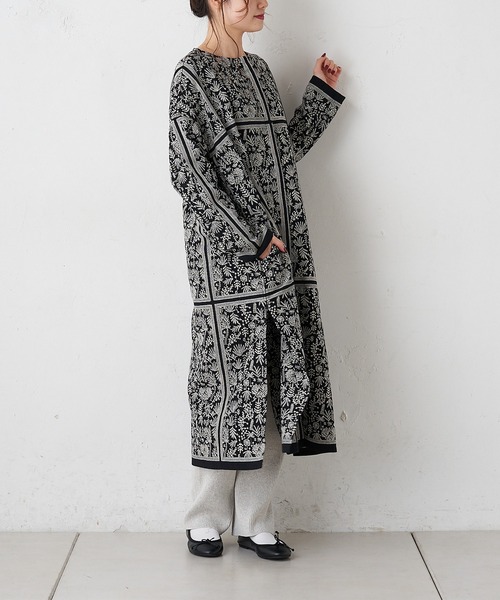 PUAL CE CIN(ピュアルセシン)の「ボタニカルパネル刺繍ワンピース(ワンピース・レディース・ホワイト/ブラック・FREE)」の9枚目の写真