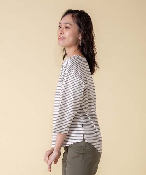 Petit Honfleur(プチオンフルール)の「ボーダーTシャツ(Tシャツ/カットソー・レディース・ブラック/サックスブルー/モカ・M/L)」の21枚目の写真