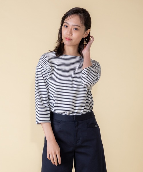 Petit Honfleur(プチオンフルール)の「ボーダーTシャツ(Tシャツ/カットソー・レディース・ブラック/サックスブルー/モカ・M/L)」の16枚目の写真