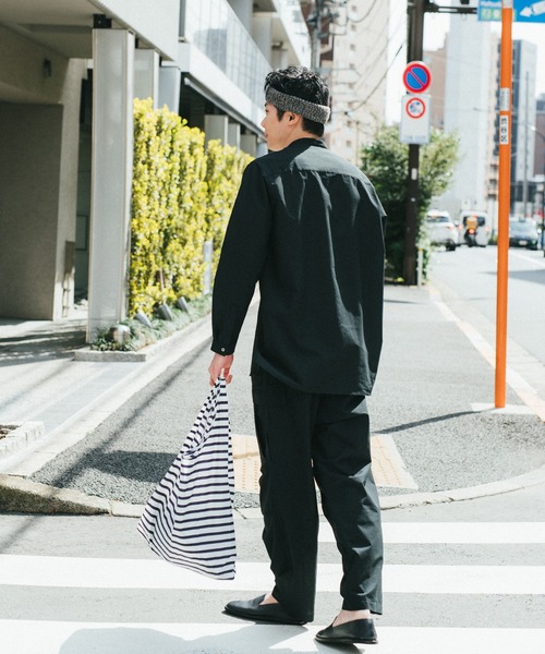 ADAM ET ROPE'（アダムエロペ）の「【吸水速乾/超軽量】リラックスシルエット バンドカラーシャツ/セットアップ対応（シャツ/ブラウス・メンズ・ブラック・S/M/L/XL/XS）」の12枚目の写真