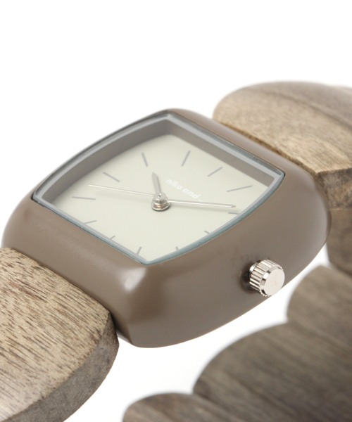 niko and（ニコアンド）の「ウッドジャバラウォッチ（アナログ