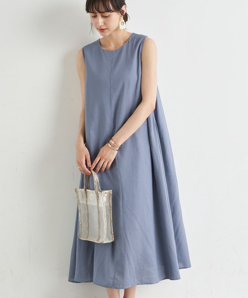 earth music&ecology（アースミュージックアンドエコロジー）の「レーヨンリネンスリーブレスワンピース ＊（ワンピース・レディース・ブルー/ラベンダー/ベージュ・FREE）」の3枚目の写真