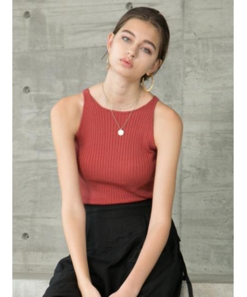 KIIRA(キーラ)の「KiiRA RIB KNIT TANK TOP ki-3403(タンクトップ・レディース・ブラウン・ONE SIZE)」の1枚目の写真