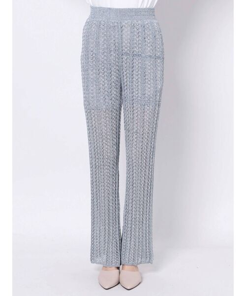 MURUA(ムルーア)の「シアージャガードフィットフレアパンツ(スウェットパンツ・レディース・ブラック/ライトブルー/ベージュ・FREE)」の9枚目の写真