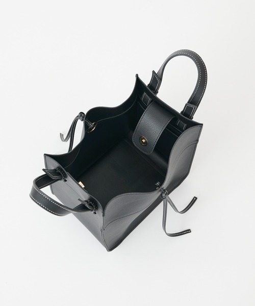 COLONY 2139（コロニートゥーワンスリーナイン）の「2WAYトートバッグ/ショルダーバッグ（トートバッグ・レディース・ブラック/ベージュ/モカ・FREE）」の11枚目の写真