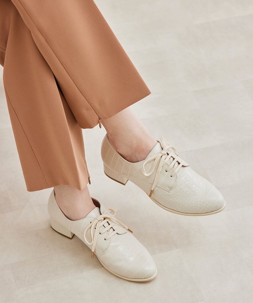 ROPE' PICNIC（ロペピクニック）の「クロコ型押しレースアップシューズ（ローファー・レディース・ブラック/キナリ・23.0cm/23.5cm/24.0cm/24.5cm）」の9枚目の写真