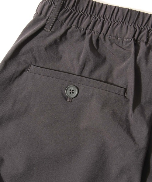 NILWAY(ニルウェイ)の「マルチウェイストレッチナイロンタックワイドバルーンパンツ(その他パンツ・メンズ・ブラック/チャコール・SMALL/MEDIUM/LARGE/X-LARGE)」の20枚目の写真