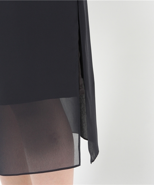 AMERICAN RAG CIE（アメリカンラグシー）の「シフォンミモレ丈タイトスカート（スカート・レディース・グレー/ネイビー・F）」の6枚目の写真