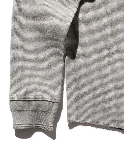 BEAMS PLUS（ビームスプラス）の「BEAMS PLUS / サーマル ロングスリーブ T シャツ（Tシャツ/カットソー・メンズ・ホワイト/ブラック/ヘザーグレー・SMALL/MEDIUM/LARGE/X-LARGE）」の10枚目の写真