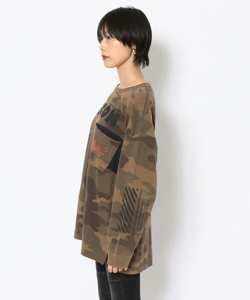 AVIREX（アヴィレックス）の「【Women's】長袖 フェイド ウォッシュ Tシャツ / LONG SLEEVE FADE WASH T-SHIRT / アヴィレックス / AVIREX（Tシャツ/カットソー・レディース・オフホワイト/カモフラージュ/ブラック・FREE）」の4枚目の写真