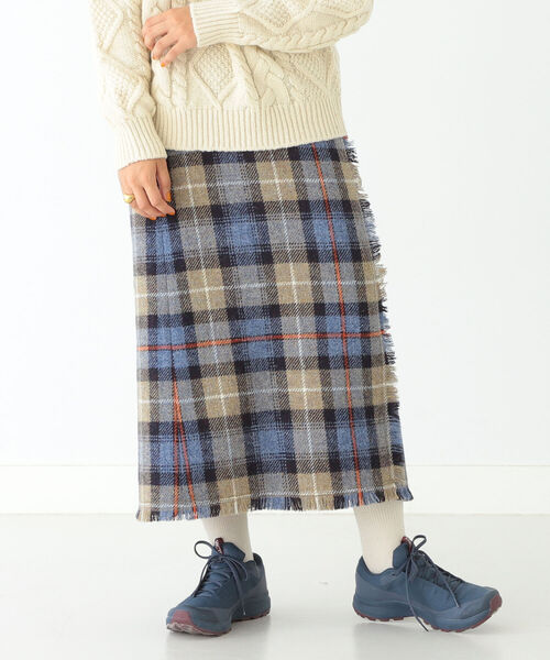 BEAMS BOY(ビームスボーイ)の「BEAMS BOY / ハリスツイード フリンジ スカート(スカート・レディース・ベージュ/レッド・1/2)」の5枚目の写真