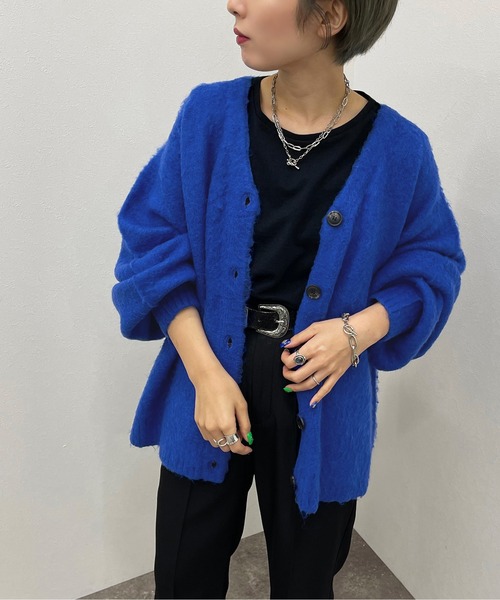 apres jour mignon(アプレジュールミニョン)の「シュエットモヘアライクカーディガン【ZOZOTOWN限定アイテム】(カーディガン/ボレロ・レディース・オレンジ系その他/マスタード/レッド/ブラック/グリーン/グリーン系その他3/ブルー系その他2/ブルー・フリー/X-LARGE)」の5枚目の写真