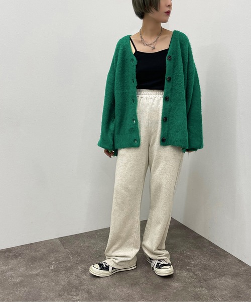 apres jour mignon(アプレジュールミニョン)の「シュエットモヘアライクカーディガン【ZOZOTOWN限定アイテム】(カーディガン/ボレロ・レディース・オレンジ系その他/マスタード/レッド/ブラック/グリーン/グリーン系その他3/ブルー系その他2/ブルー・フリー/X-LARGE)」の17枚目の写真