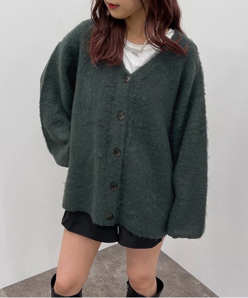 apres jour mignon(アプレジュールミニョン)の「シュエットモヘアライクカーディガン【ZOZOTOWN限定アイテム】(カーディガン/ボレロ・レディース・オレンジ系その他/マスタード/レッド/ブラック/グリーン/グリーン系その他3/ブルー系その他2/ブルー・フリー/X-LARGE)」の22枚目の写真