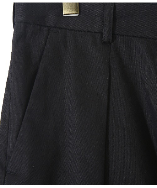 ARKnets（アークネッツ）の「PORT BY ARK / ポートバイアーク：2tuck Trousers：PO10-P002[COR]（チノパンツ・メンズ・ブラック/オリーブ・1/2）」の10枚目の写真