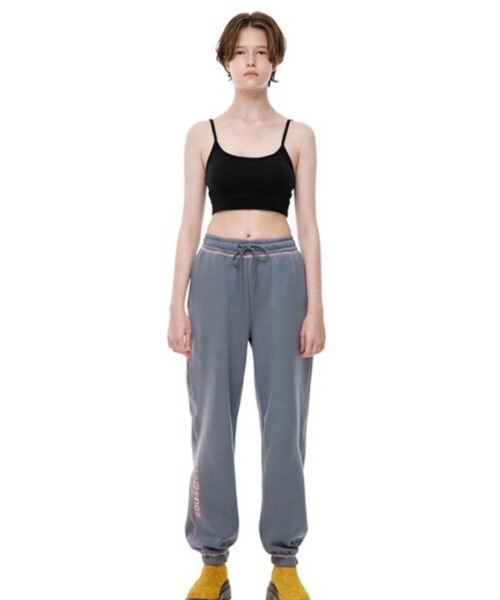 runningHIGH(ランニングハイ)の「【running high/ランニングハイ】STITCH POINT JOGGER SWEAT PANTS ステッチ ポイント ロゴ ジョガー スウェット パンツ(スウェットパンツ・レディース・ブラック/ブルー/ライトグレー・ONE SIZE)」の12枚目の写真