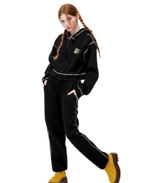 runningHIGH(ランニングハイ)の「【running high/ランニングハイ】STITCH POINT JOGGER SWEAT PANTS ステッチ ポイント ロゴ ジョガー スウェット パンツ(スウェットパンツ・レディース・ブラック/ブルー/ライトグレー・ONE SIZE)」の21枚目の写真