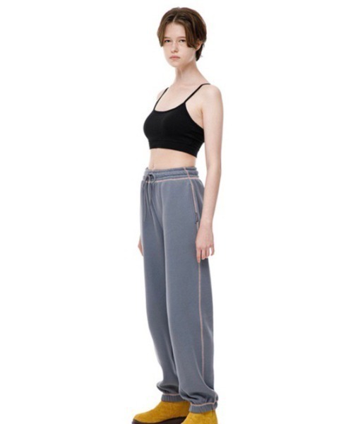 runningHIGH(ランニングハイ)の「【running high/ランニングハイ】STITCH POINT JOGGER SWEAT PANTS ステッチ ポイント ロゴ ジョガー スウェット パンツ(スウェットパンツ・レディース・ブラック/ブルー/ライトグレー・ONE SIZE)」の20枚目の写真