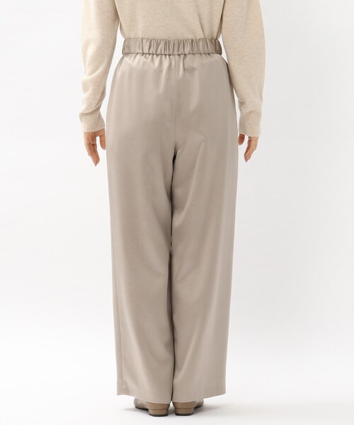 UNTITLED　新品　レザー調サテンワイドパンツ UNTITLED（アンタイトル）の「◇「L」レザー調サテンワイド