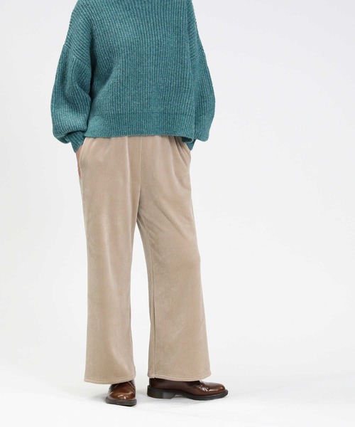 HONEYSUCKLE ROSE（ハニーサックルローズ）の「【HONEYSUCKLE ROSE】ベロアコールワイドパンツ（その他パンツ・レディース・ピンク/ダークグレー/ブラック/オフホワイト/グリーン/ベージュ・L/M）」の5枚目の写真