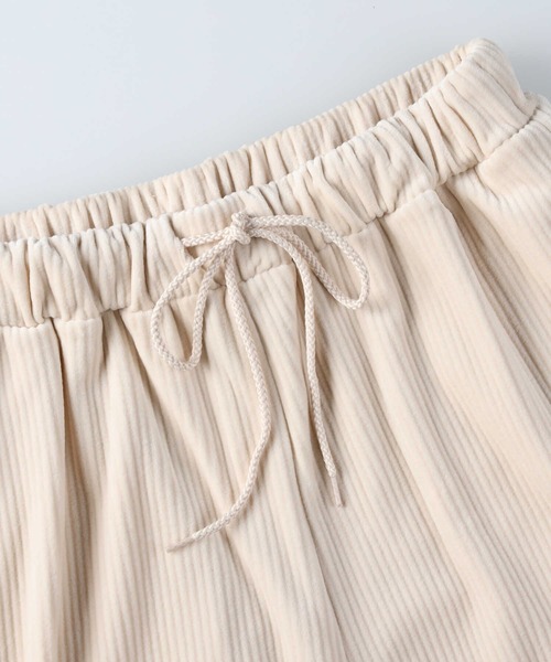 HONEYSUCKLE ROSE（ハニーサックルローズ）の「【HONEYSUCKLE ROSE】ベロアコールワイドパンツ（その他パンツ・レディース・ピンク/ダークグレー/ブラック/オフホワイト/グリーン/ベージュ・L/M）」の14枚目の写真